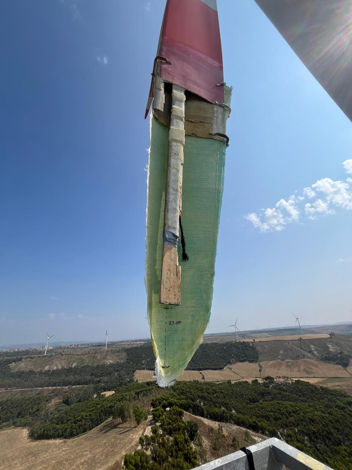 BLADE REPAIR PLC SERVICE WIND